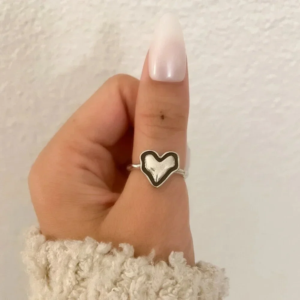 925 Sterling Silver Minimalist Black Heart Ring Dainty Heart Ring Black & Silver
